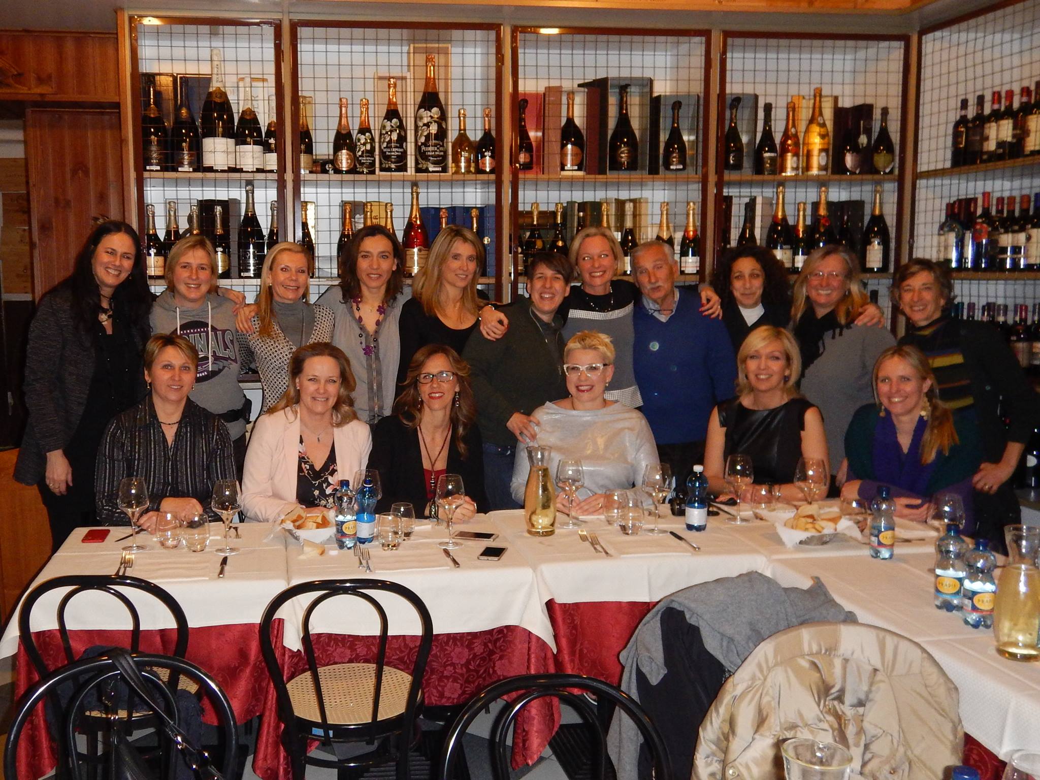 10860930_1523300947971607_5740471618023002348_o